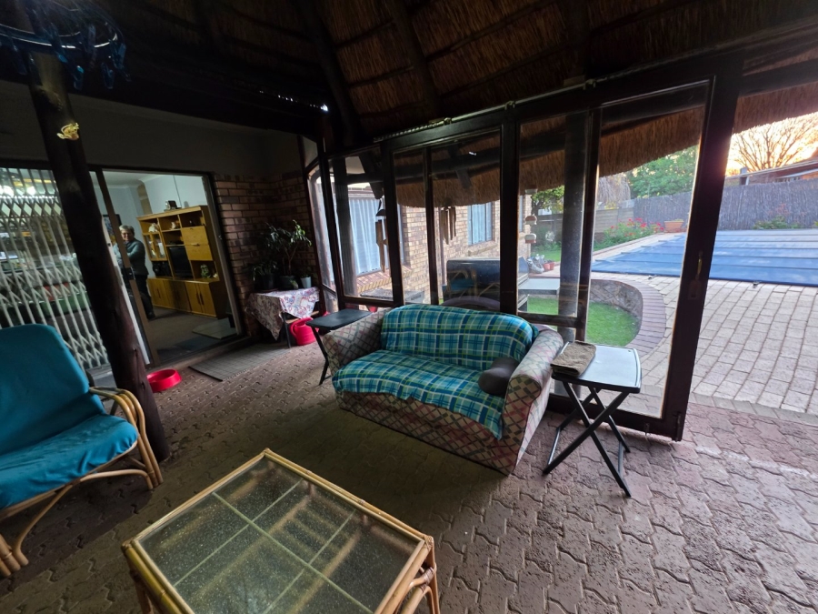 4 Bedroom Property for Sale in Heuwelsig Free State